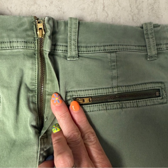 J. Crew Green Pencil Skirt Knee-Length Casual size 4 - Picture 8 of 8